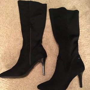 Simply Vera black boots